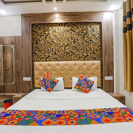 Fabexpress Shri Ram Kashi Hotel อัลลอฮาบาด ภายนอก รูปภาพ