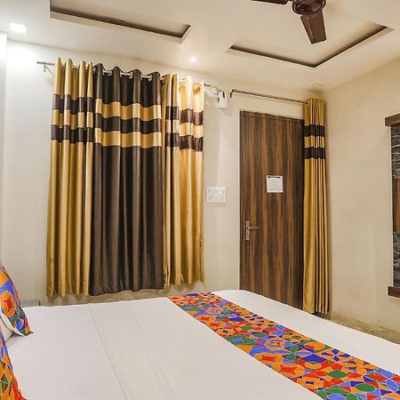Fabexpress Shri Ram Kashi Hotel อัลลอฮาบาด ภายนอก รูปภาพ